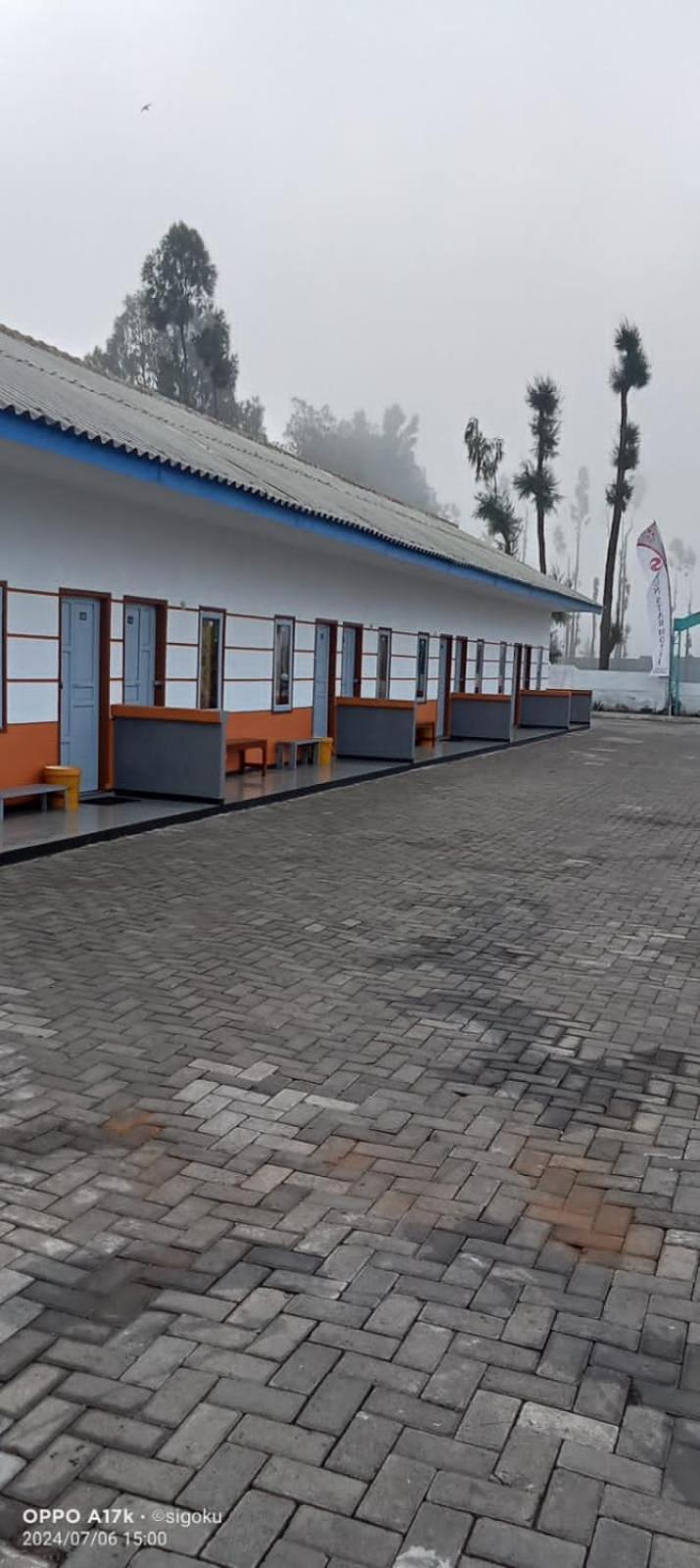 Tengger Indah Seruni Bromo Hotel Probolinggo Buitenkant foto